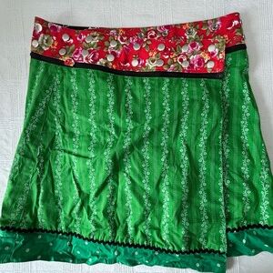 Zand Amsterdam 4 In 1 Floral Reversable Wrap Skirt